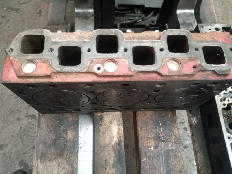 Recambio de culata para pegaso trucks thecno 310 ... referencia OEM IAM   