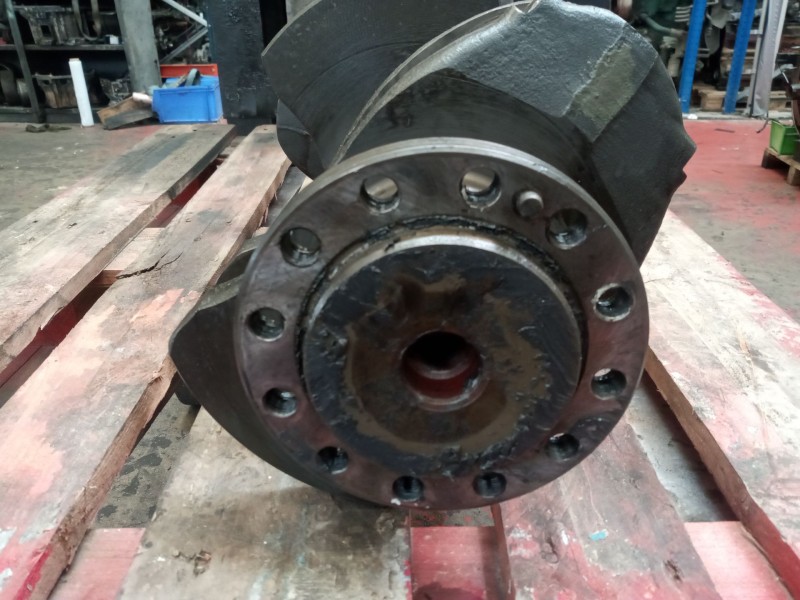 Recambio de cigueñal para pegaso trucks thecno 310 ... referencia OEM IAM   