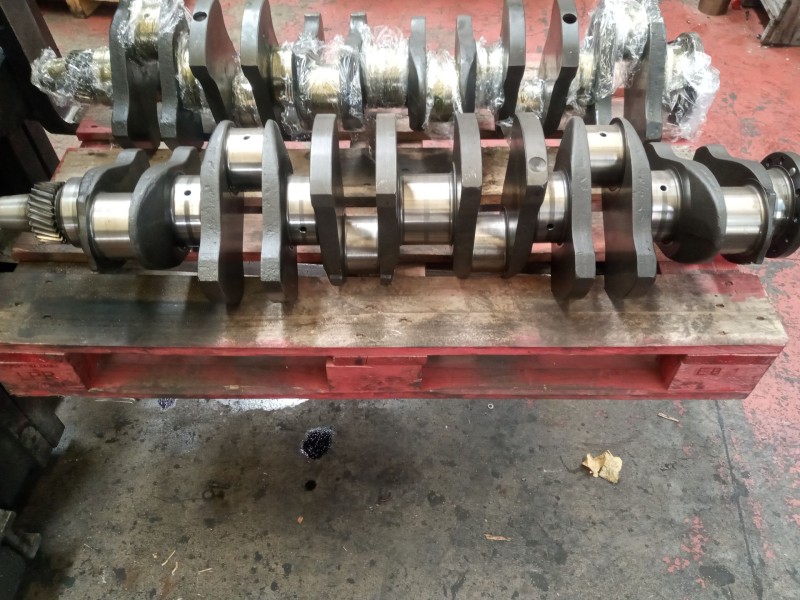 Recambio de cigueñal para pegaso trucks serie 1200 1234 referencia OEM IAM   