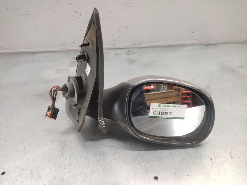 Recambio de retrovisor derecho para peugeot 206 berlina 1.4 hdi referencia OEM IAM  ELECTRICO 7 CABLES