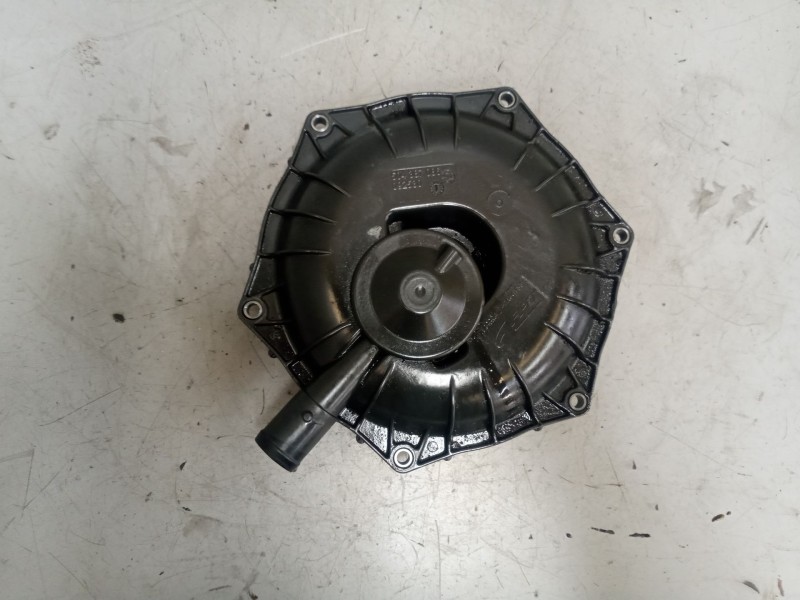 Recambio de tapa para iveco stralis (as) 11.1 diesel referencia OEM IAM 504387086  