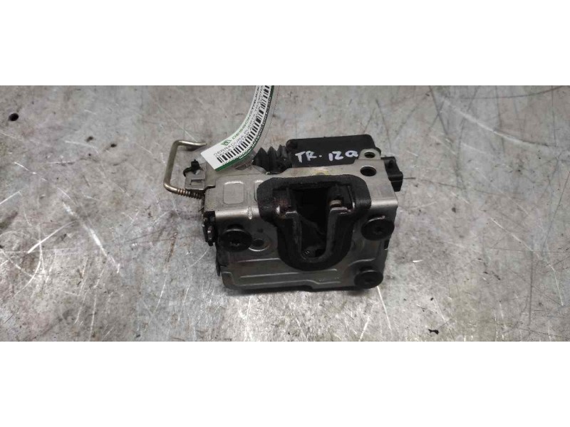 Recambio de cerradura puerta trasera izquierda para dacia duster ambiance 4x2 referencia OEM IAM   2 PINS