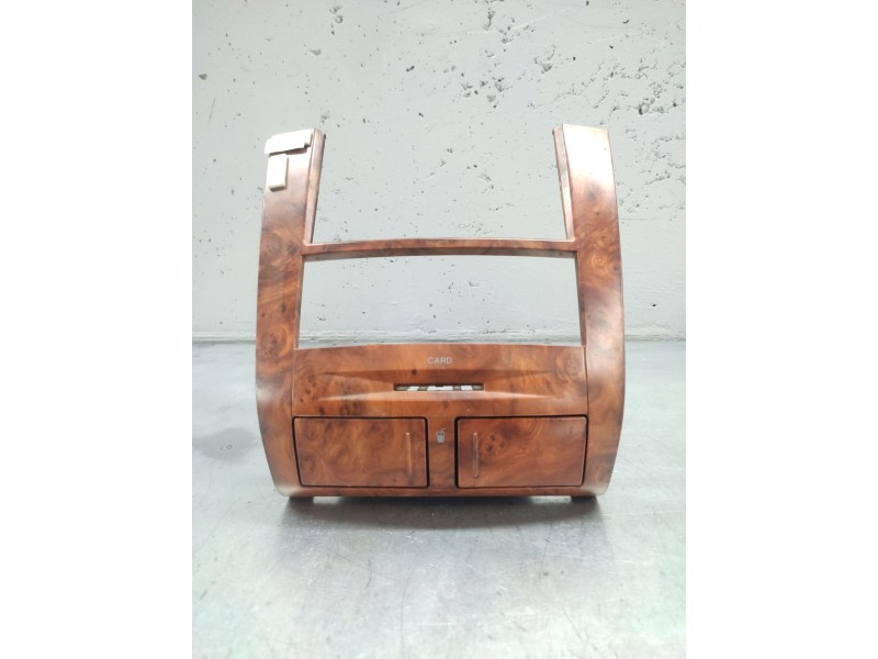 Recambio de guarnecidos consola de mandos para ssangyong rexton 290 referencia OEM IAM 765310800020  