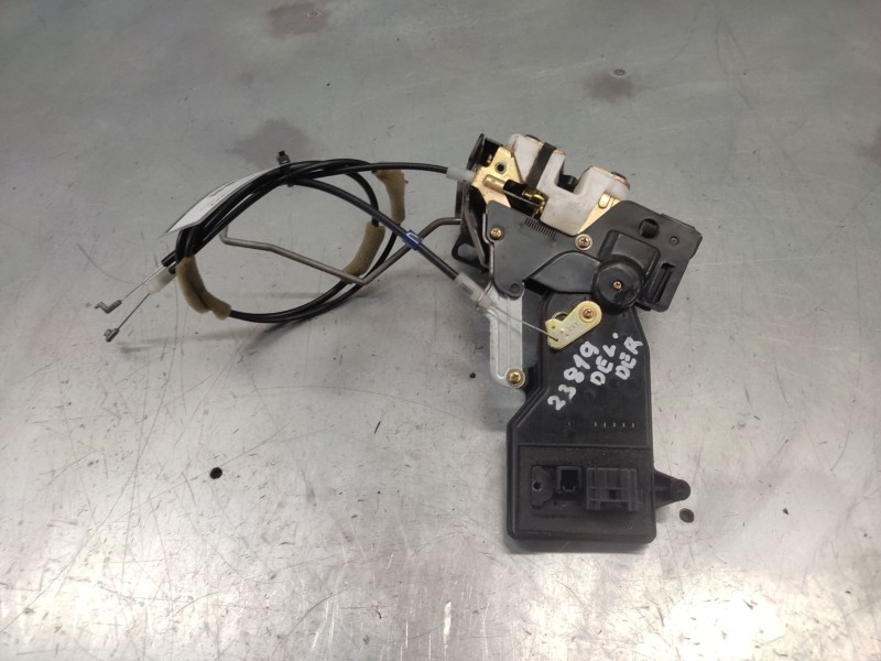 Recambio de cerradura puerta delantera derecha para mazda 2 berlina (dy) 1.4 crtd active referencia OEM IAM   