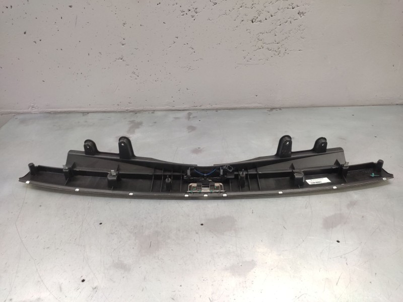 Recambio de guarnecidos maletero derecho para audi q7 (4l) 3.0 tdi (176kw) referencia OEM IAM 4L0864483  4L0864483A