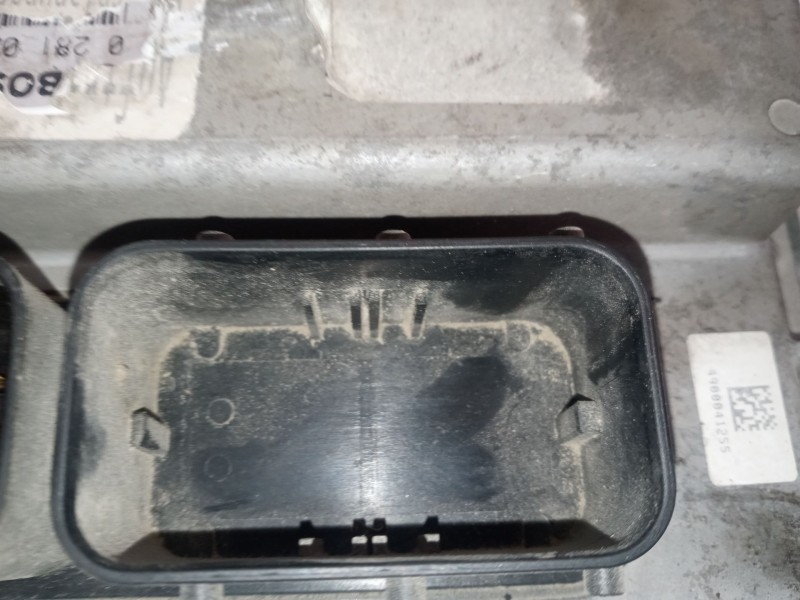 Recambio de centralita motor edc para man tgs referencia OEM IAM 51258047381  0281020273