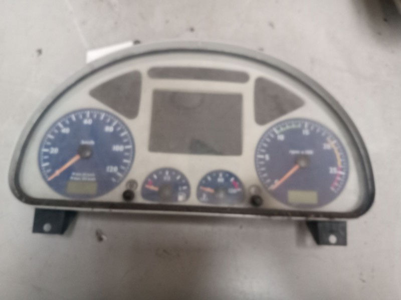 Recambio de cuadro instrumentos para iveco stralis (as) 12.9 diesel referencia OEM IAM 41221003  