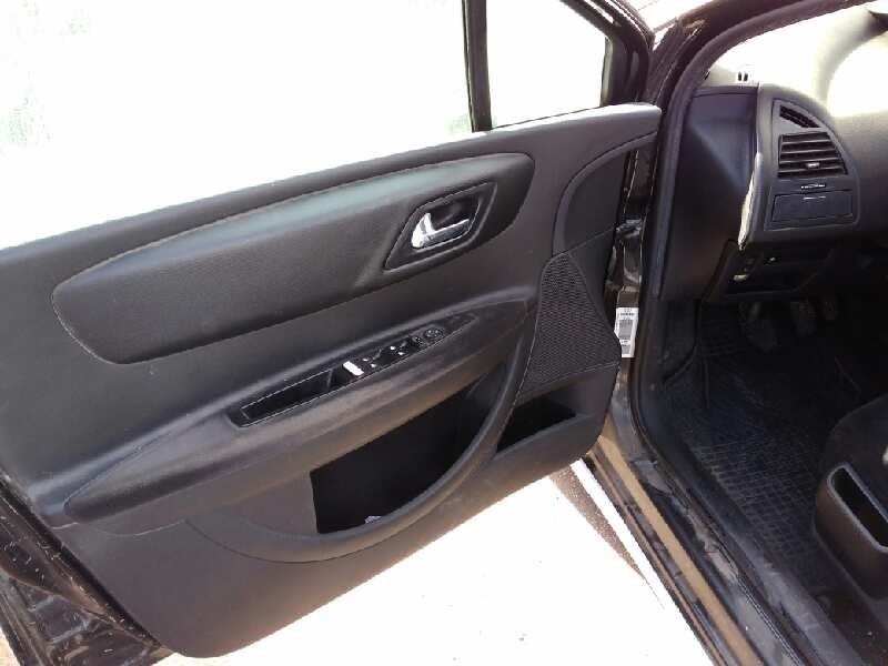 citroën c4 berlina del año 2008