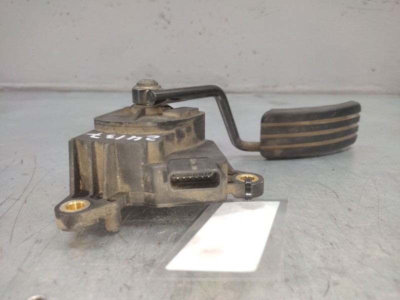 Recambio de potenciometro pedal para renault scenic ii 1.9 dci diesel referencia OEM IAM 8200159647  6 PINS