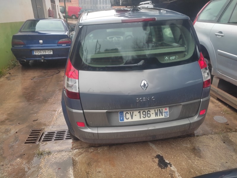 renault scenic ii del año 2003