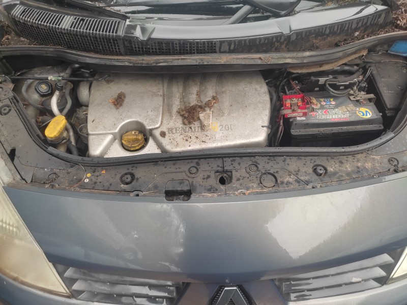 renault scenic ii del año 2003