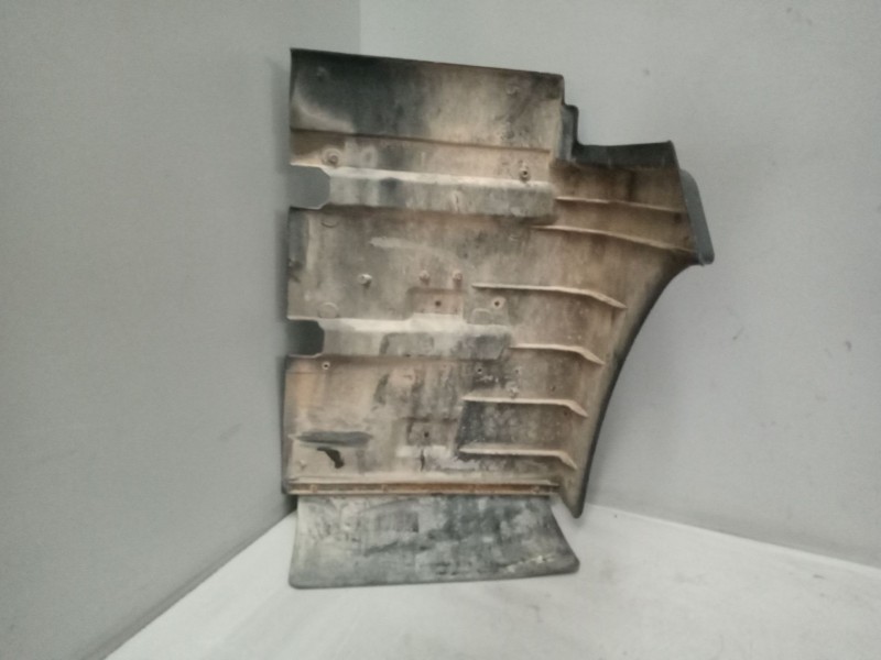 Recambio de guardabarros delantero izquierdo para nissan trucks atleon 140 referencia OEM IAM 631159x100  631159x101