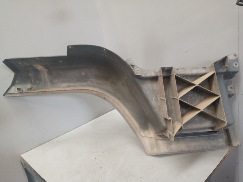 Recambio de paso rueda izquierdo para man m2000l/m2000m 18.2x4 e2 6.9 diesel referencia OEM IAM 85612100021  