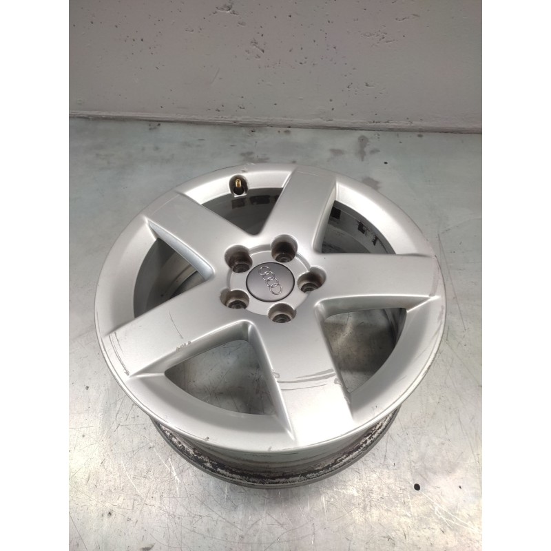 Recambio de llanta para audi a3 (8l) 1.9 tdi ambiente referencia OEM IAM 6JX15H2ET38 8L0601025P 5 TORNILLOS