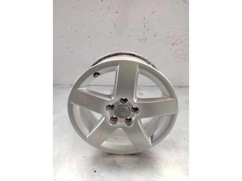 Recambio de llanta para audi a3 (8l) 1.9 tdi ambiente referencia OEM IAM 6JX15H2ET38 8L0601025P 5 TORNILLOS