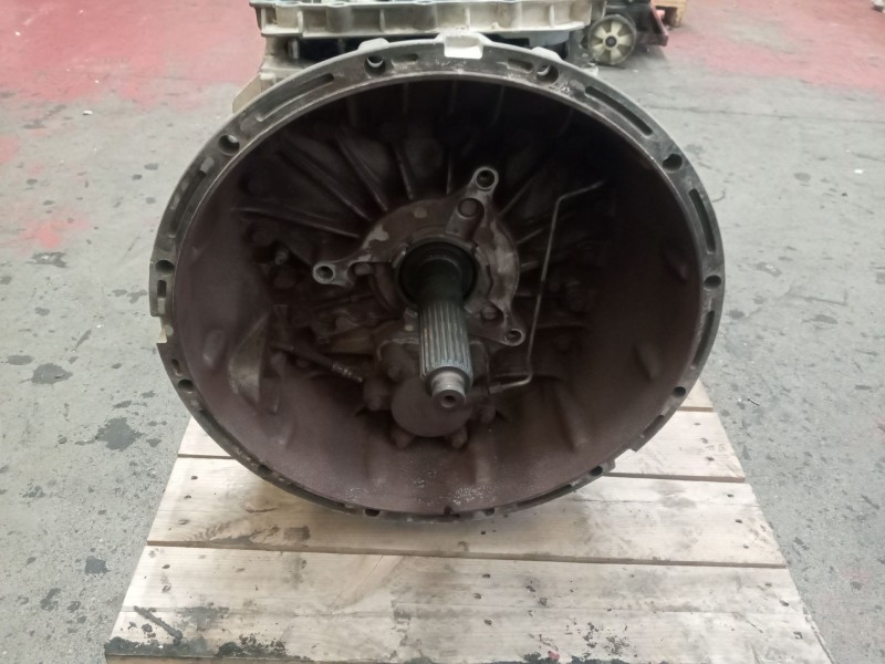 Recambio de despiece caja cambios para volvo fh xxx 12.8 diesel referencia OEM IAM AT2412C 20063940045 3190484