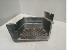 Recambio de peldaño derecho para iveco eurocargo 05.03  5.9 diesel referencia OEM IAM   