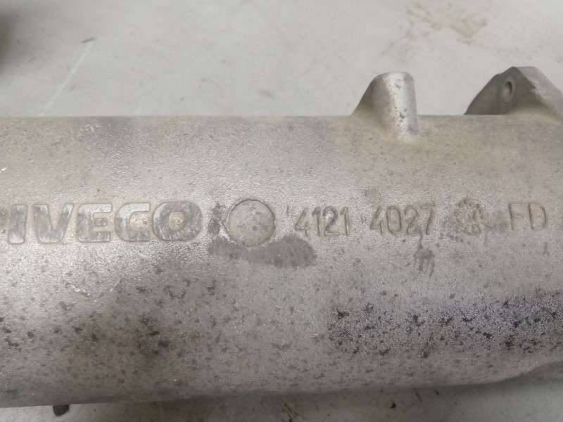Recambio de tubo admision para iveco stralis (as) 12.9 diesel referencia OEM IAM 41214027  