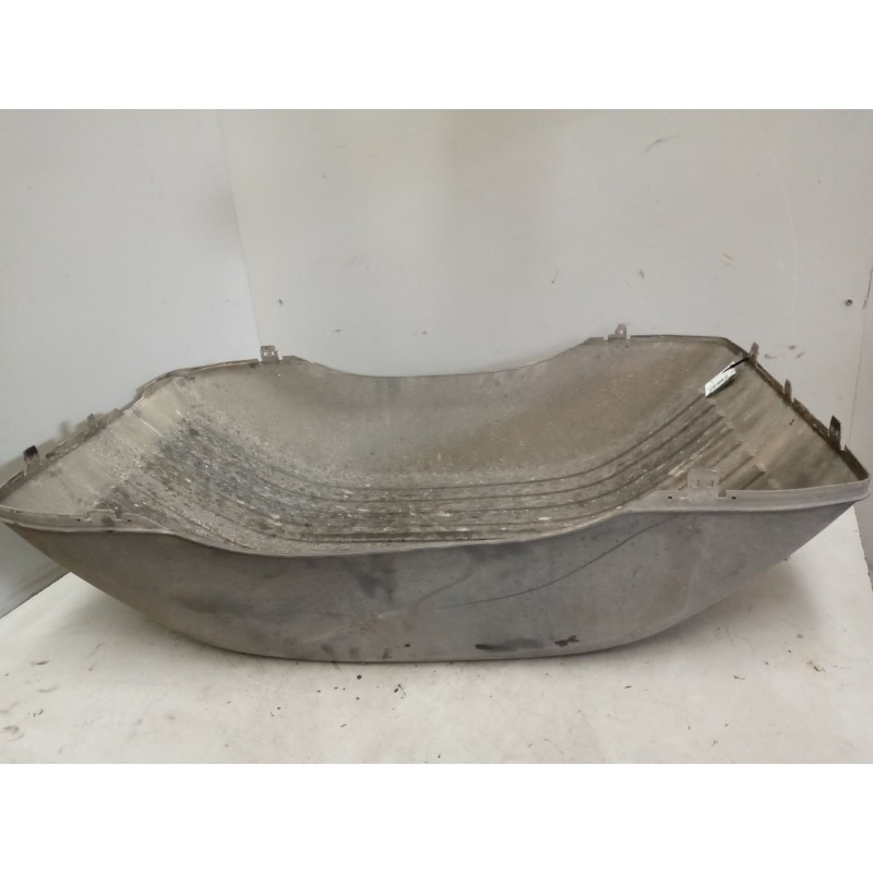 Recambio de tapa guardabarros trasero para mercedes-benz atego 6 cyl. 4x2 2005  1223 4x2 om 906 la nr l (largo) referencia OEM I