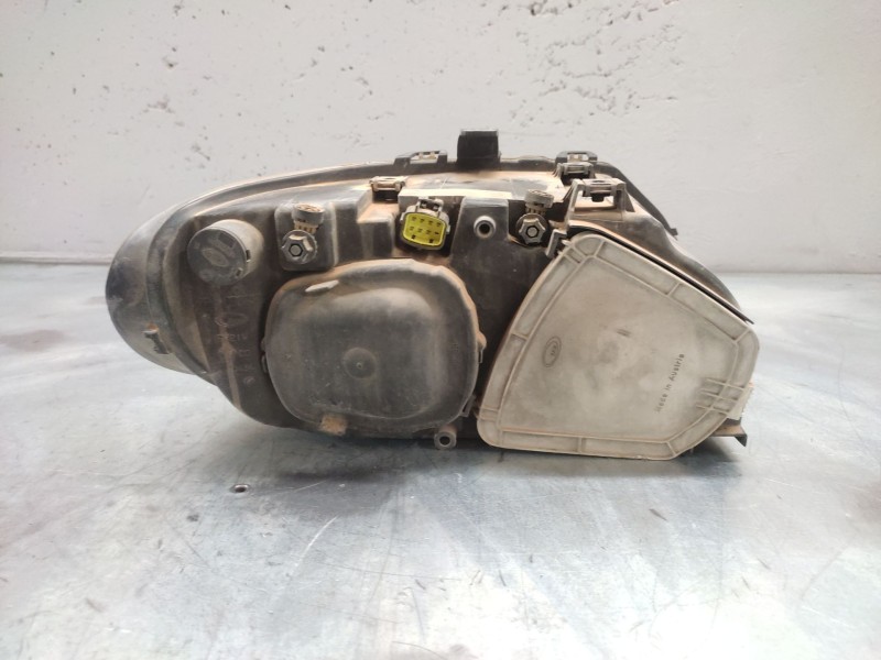 Recambio de faro izquierdo para chrysler voyager (rg) 2.5 crd lx referencia OEM IAM   