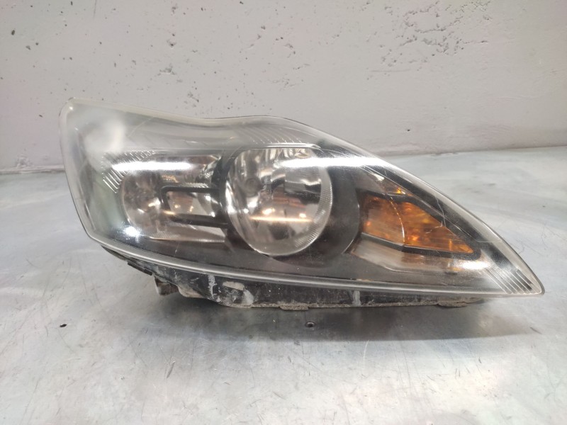 Recambio de faro derecho para ford focus berlina (cap) 1.6 tdci cat referencia OEM IAM   