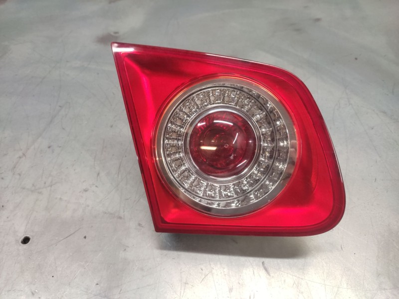 Recambio de piloto trasero izquierdo interior para volkswagen jetta iii (1k2) 1.9 tdi referencia OEM IAM   