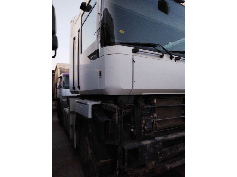 renault magnum ab 2005 del año 2005