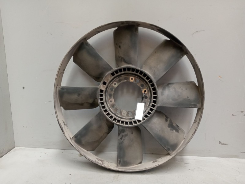 Recambio de ventilador viscoso motor para iveco eurocargo referencia OEM IAM 504029737  