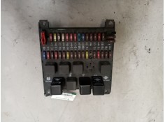 Recambio de caja reles / fusibles para nissan trucks atleon 140 referencia OEM IAM 24310LA300  