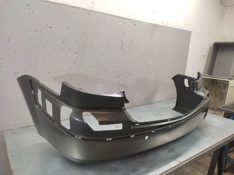 Recambio de paragolpes trasero para kia rio ii (jb) 1.4 16v referencia OEM IAM 866111G000  