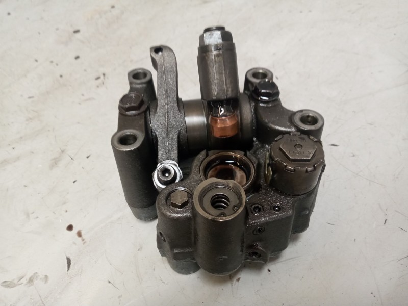 Recambio de eje balancines para daf serie cf85.xxx ab06 12.9 diesel referencia OEM IAM 1732002  1737331