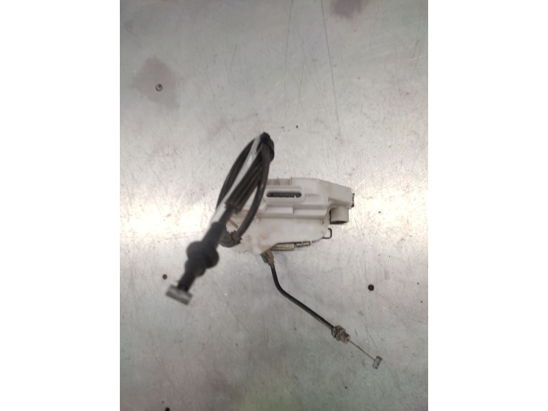 Recambio de cerradura puerta delantera izquierda para citroën c3 1,6 16v exclusive referencia OEM IAM  5 PINS 