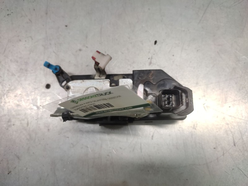 Recambio de cerradura puerta delantera derecha para ssangyong kyron 270 xdi limited 4wd referencia OEM IAM  5 PINS 