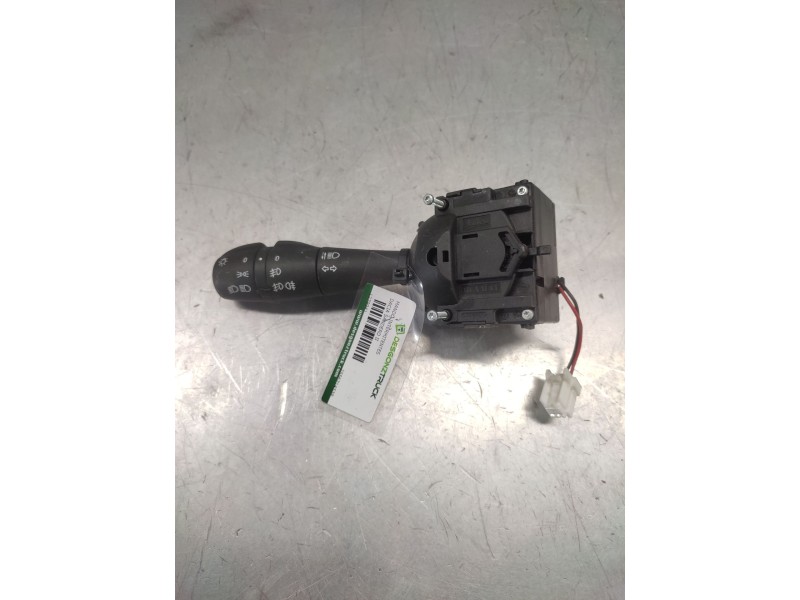 Recambio de mando intermitentes para dacia sandero ii tce 90 (b8m1, b8ma) referencia OEM IAM 255671453R  