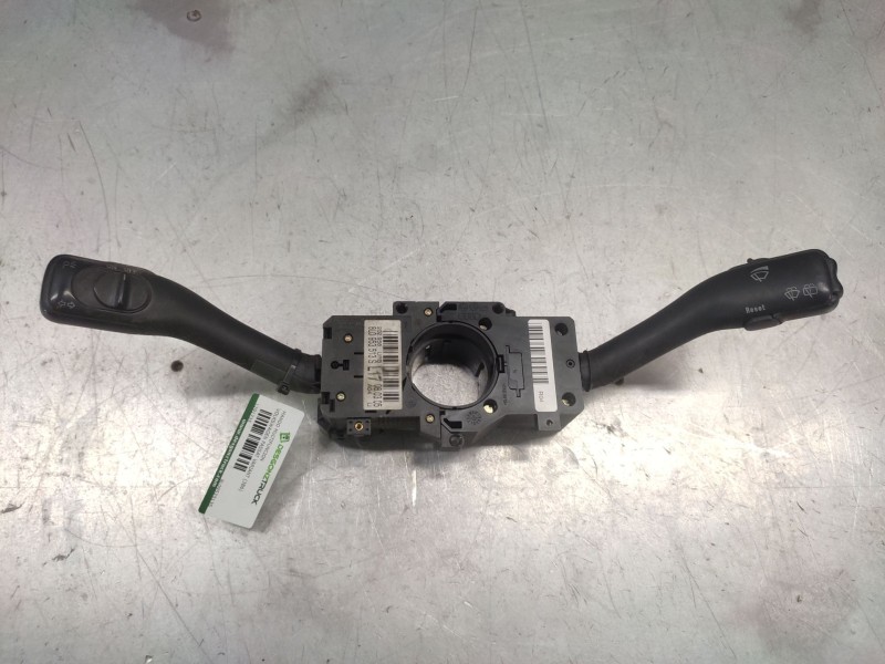 Recambio de mando multifuncion para volkswagen passat variant (3b6) referencia OEM IAM 8L0953513S  