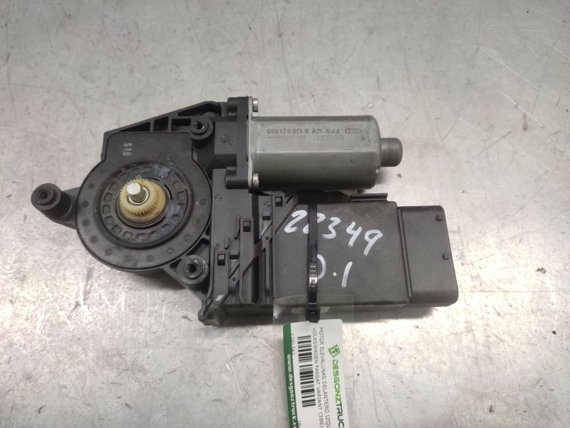 Recambio de motor elevalunas delantero izquierdo para volkswagen passat variant (3b6) referencia OEM IAM 3B4837751QR  