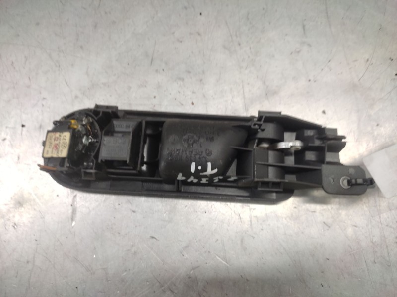 Recambio de maneta interior trasera izquierda para volkswagen passat variant (3b6) referencia OEM IAM 3B0839113  