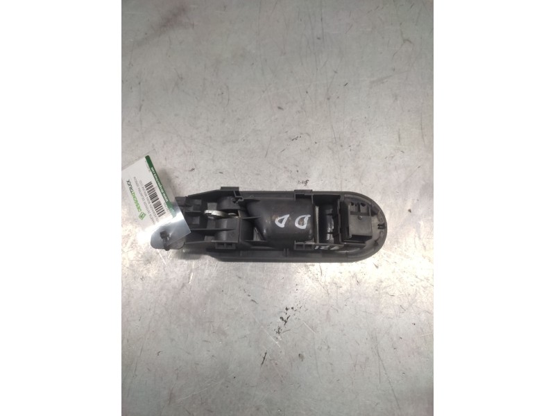 Recambio de maneta interior delantera derecha para volkswagen bora berlina (1j2) highline 4motion referencia OEM IAM 3B1837114  