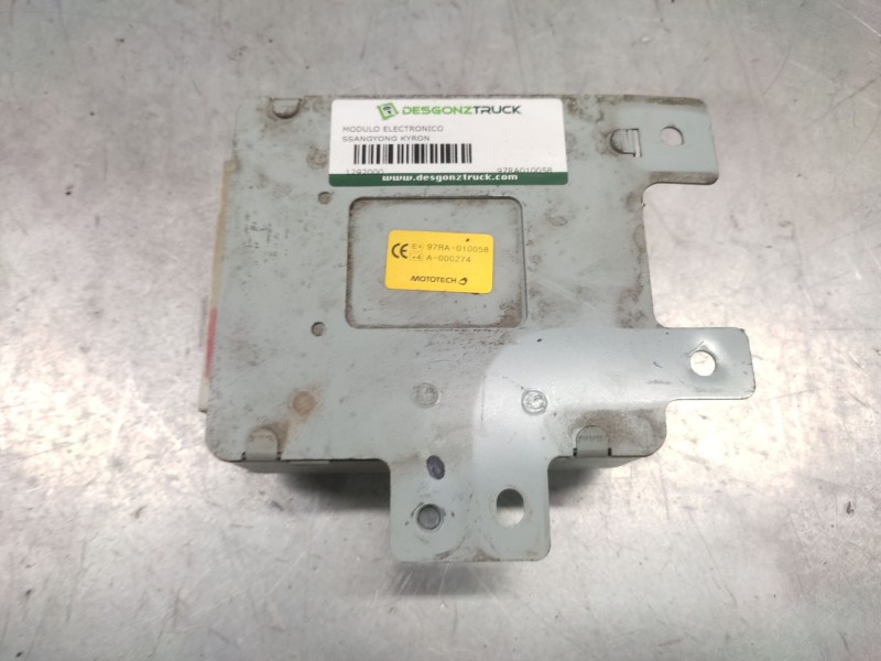 Recambio de modulo electronico para ssangyong kyron 270 xdi limited 4wd referencia OEM IAM 97RA010058  