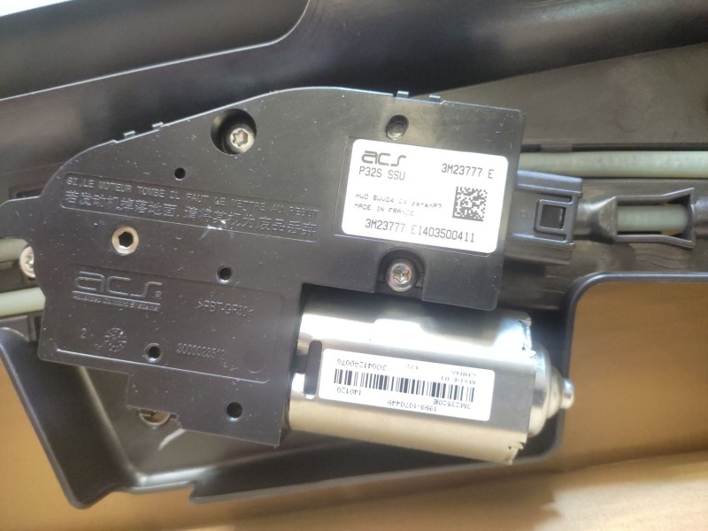 Recambio de techo electrico para nissan qashqai ii suv (j11, j11_) 1.3 dig-t referencia OEM IAM 916864EA0B  