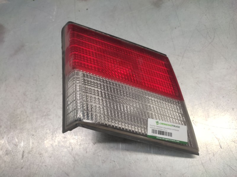 Recambio de piloto trasero izquierdo interior para nissan primera (p11) 1.6 16v referencia OEM IAM   