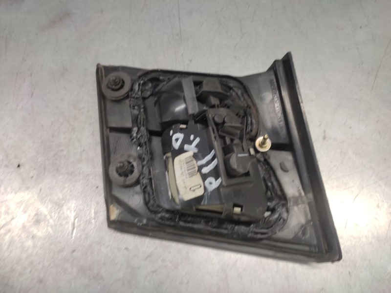 Recambio de piloto trasero derecho interior para nissan primera (p11) 1.6 16v referencia OEM IAM   