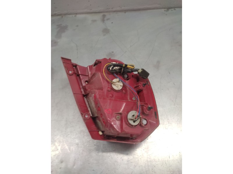 Recambio de piloto trasero derecho para chevrolet aveo 1.4 cat referencia OEM IAM   