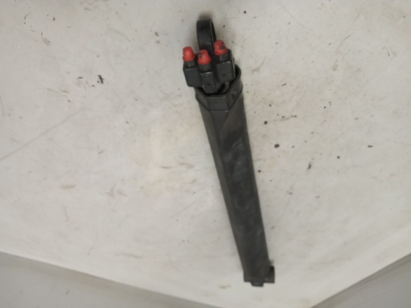 Recambio de brazo elevacion cabina para volvo fh 12 2002  12.1 diesel (d12d420) referencia OEM IAM 3198842  