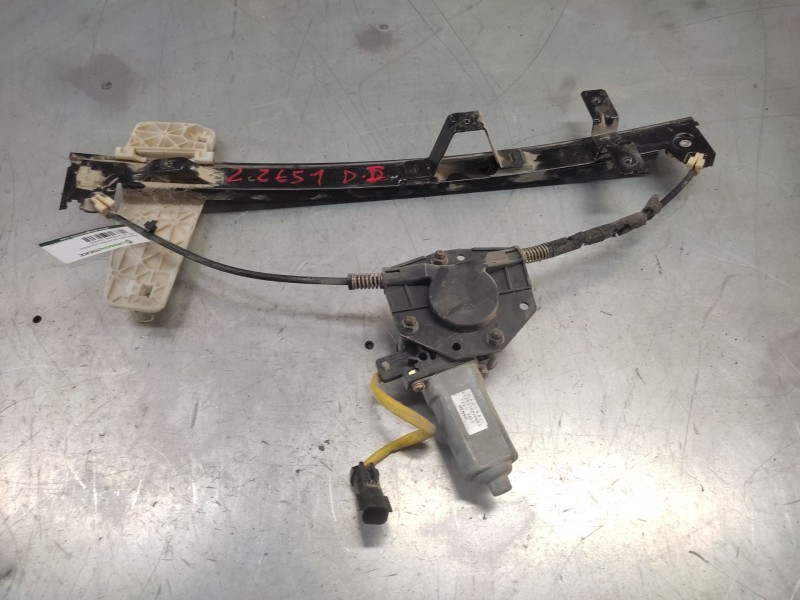 Recambio de elevalunas delantero izquierdo para jeep gr.cherokee (wj/wg) 3.1 td laredo referencia OEM IAM AY2621000953  