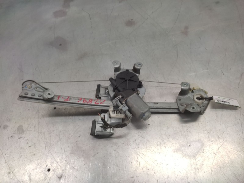 Recambio de elevalunas trasero izquierdo para mg serie 75 (rj) 2.0 cdti classic referencia OEM IAM 400593  