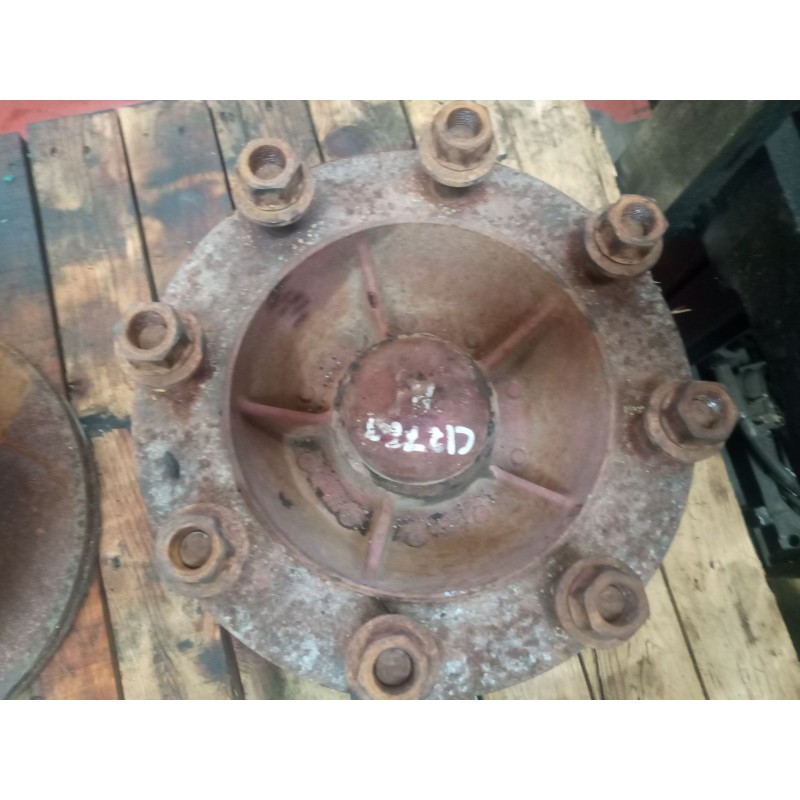 Recambio de buje delantero para renault m 180/210/230.13/16 midliner 6.2 diesel referencia OEM IAM   