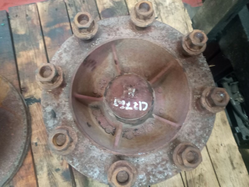 Recambio de buje delantero para renault m 180/210/230.13/16 midliner 6.2 diesel referencia OEM IAM   