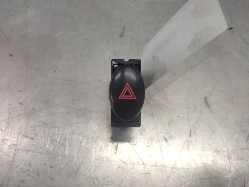 Recambio de warning para mg serie 75 (rj) 2.0 cdti classic referencia OEM IAM YUG101971  3 PINS