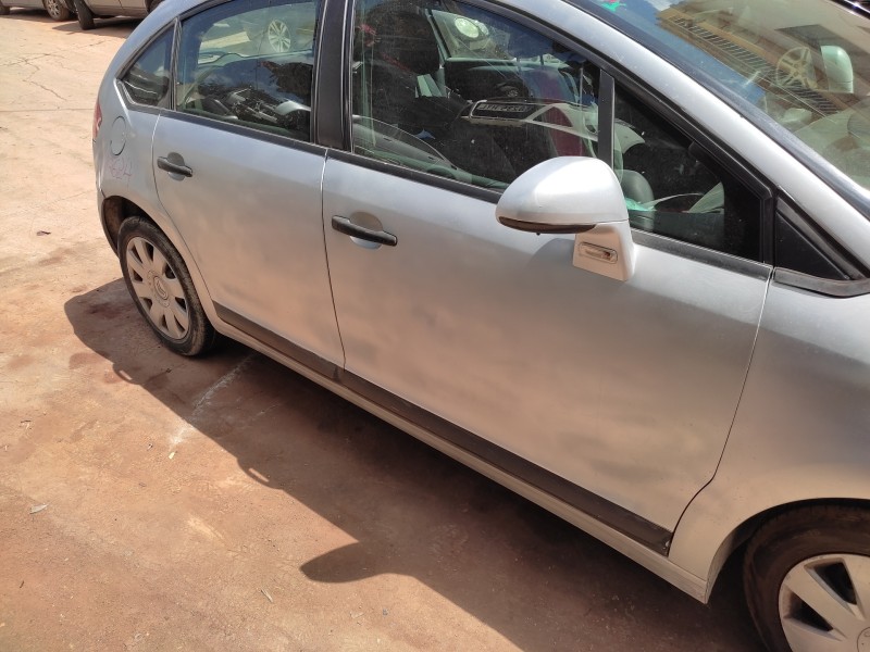 citroën c4 berlina del año 2005